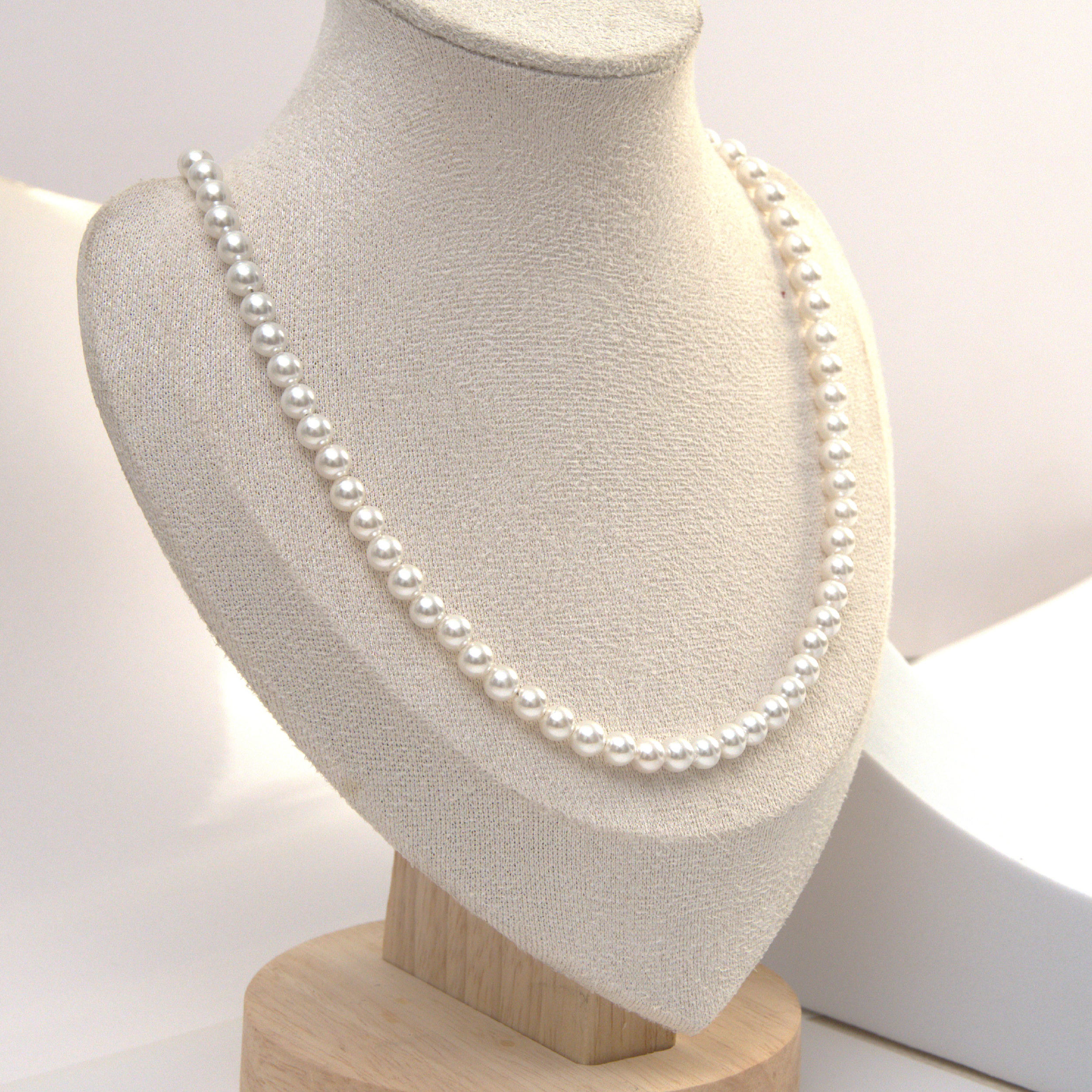 The Muse Pearl Necklace